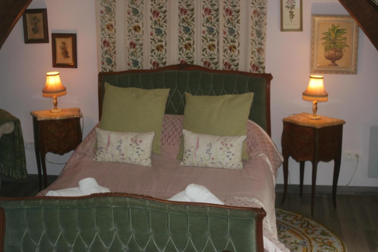 Les Sapins Apartment Beaumesnil  ภายนอก รูปภาพ